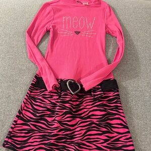 5/$15- Girl’s dress size large